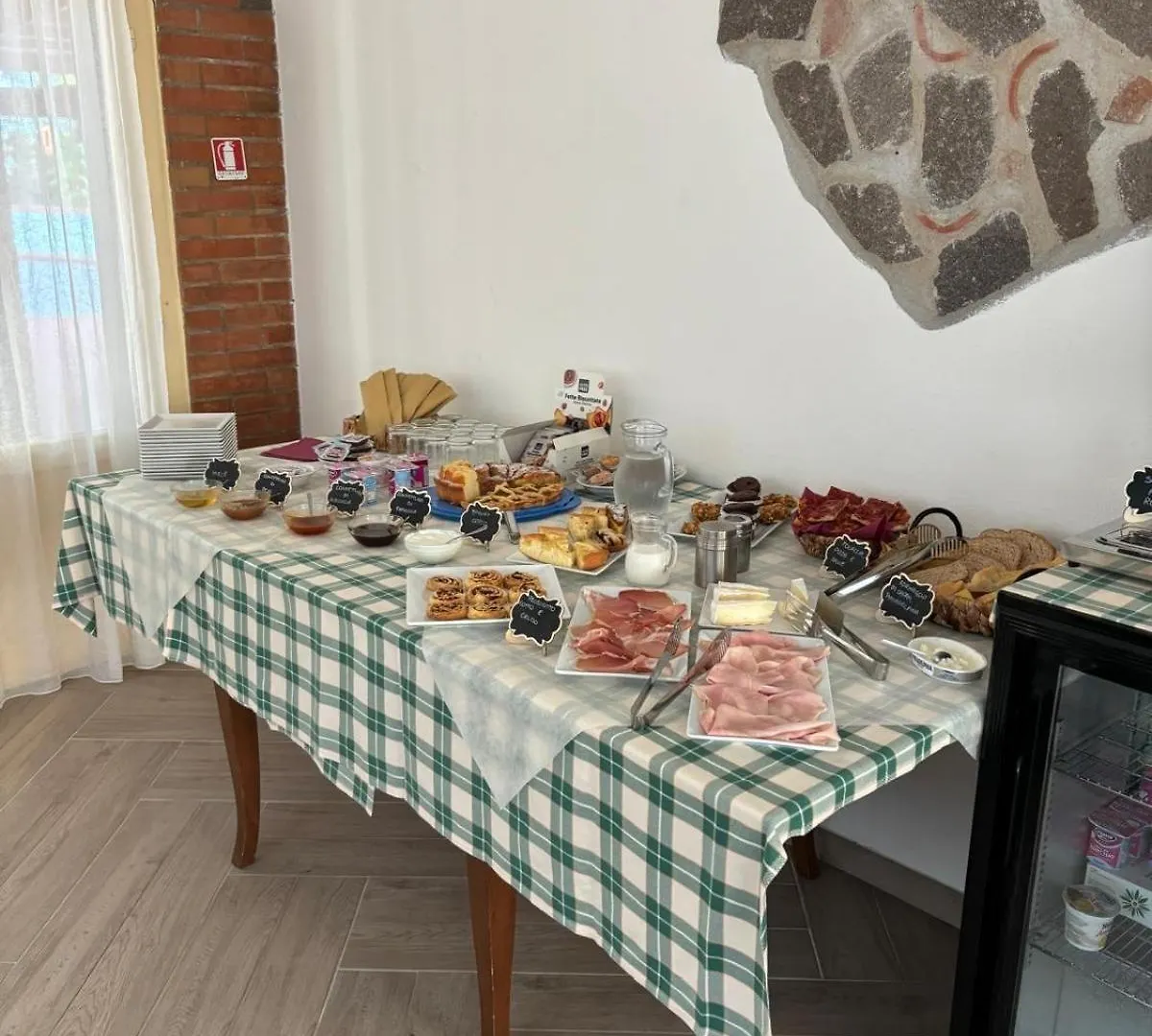 Hotel Tana Del Cinghiale Tirli 2*,  Itálie